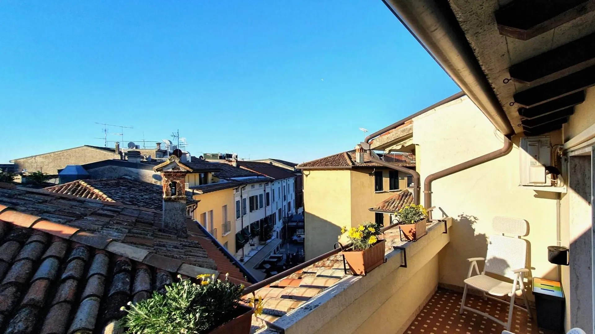 Sirmione4U - Domus By The Castle Apartment