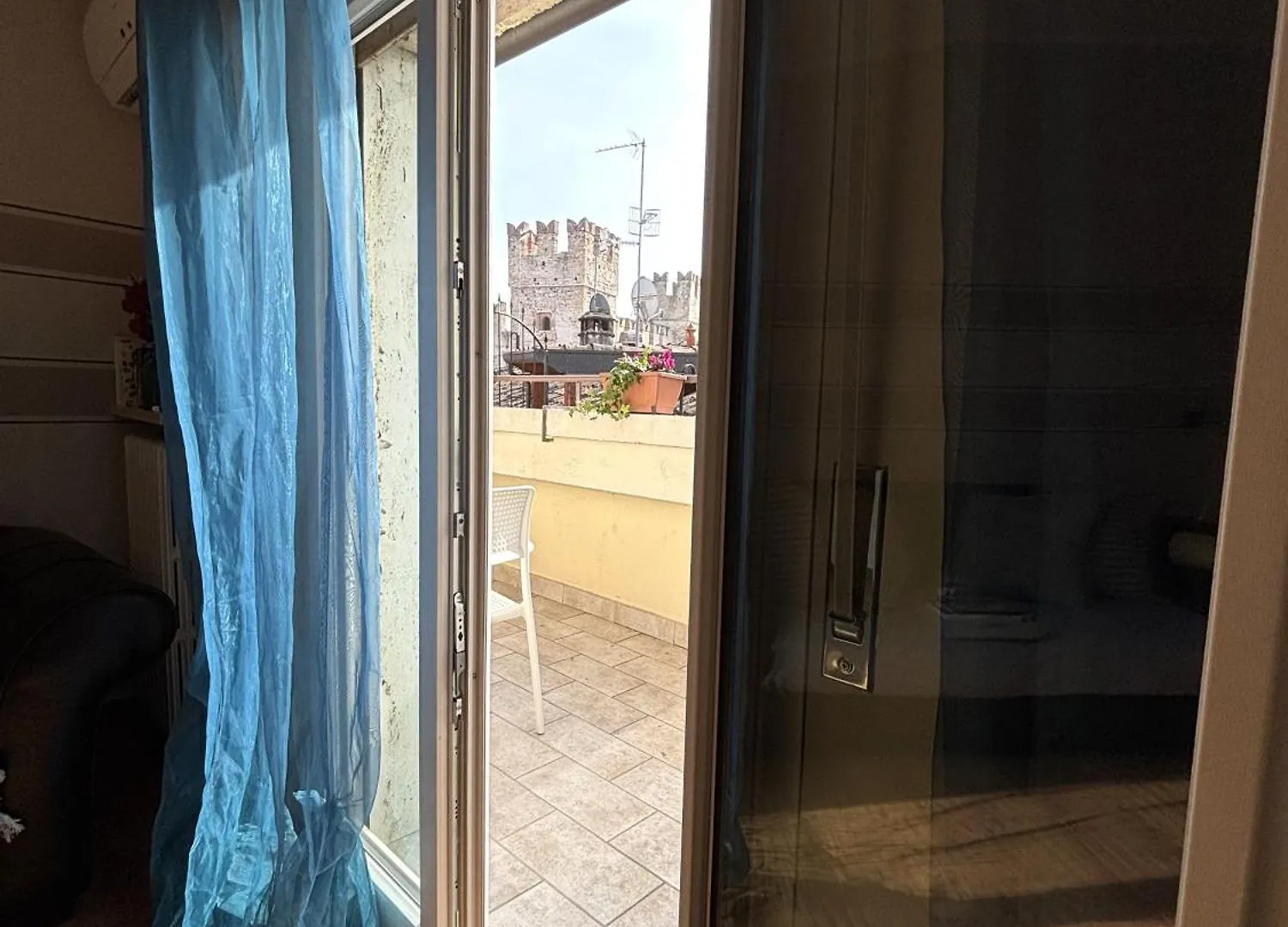 Sirmione4U - Domus By The Castle Apartment Italy